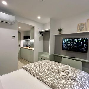 Estudio Deluxe con Cama King